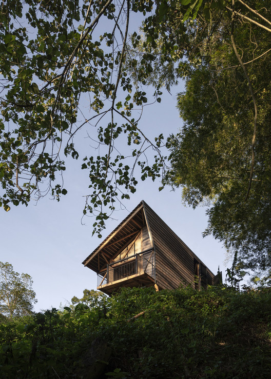 Woven House / Santiago Pradilla + Zuloark | ArchDaily