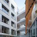 Residencia de estudiantes en París / NZI Architectes - Fotografía exterior, Dormitorios