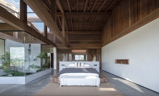 Woodsy Whispers Residence / Shulin Architectural Design - Interior Photography, Bedroom, Bed