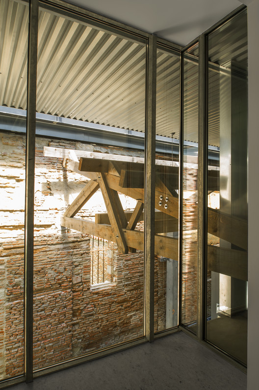 Nursery and Music School in Ramonville-Saint-Agne / Yves Ballot et Nathalie Franck + Architectes DPLG Nursery and Music School in Ramonville-Saint-Agne / Yves Ballot et Nathalie Franck + Architectes DPLG - Interior Photography, Beam