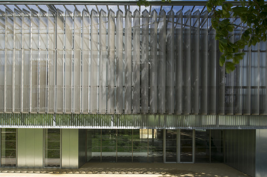 Nursery and Music School in Ramonville-Saint-Agne / Yves Ballot et Nathalie Franck + Architectes DPLG Nursery and Music School in Ramonville-Saint-Agne / Yves Ballot et Nathalie Franck + Architectes DPLG - Exterior Photography, Facade