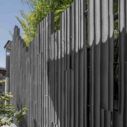 佩提卡森艺术家工作室 / HAS design and research - 建筑图, 表皮