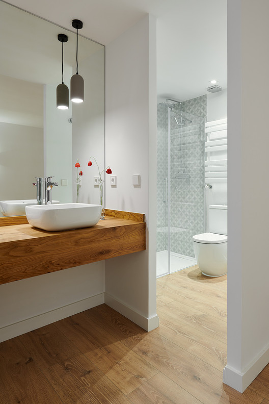 Valle de Tena Building / Tourillon Arquitectura - Interior Photography, Bathroom