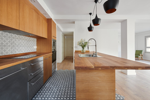 Valle de Tena Building / Tourillon Arquitectura - Interior Photography, Kitchen, Countertop