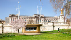 Horseshoe Bend Brass Kiosk / Mizzi Studio