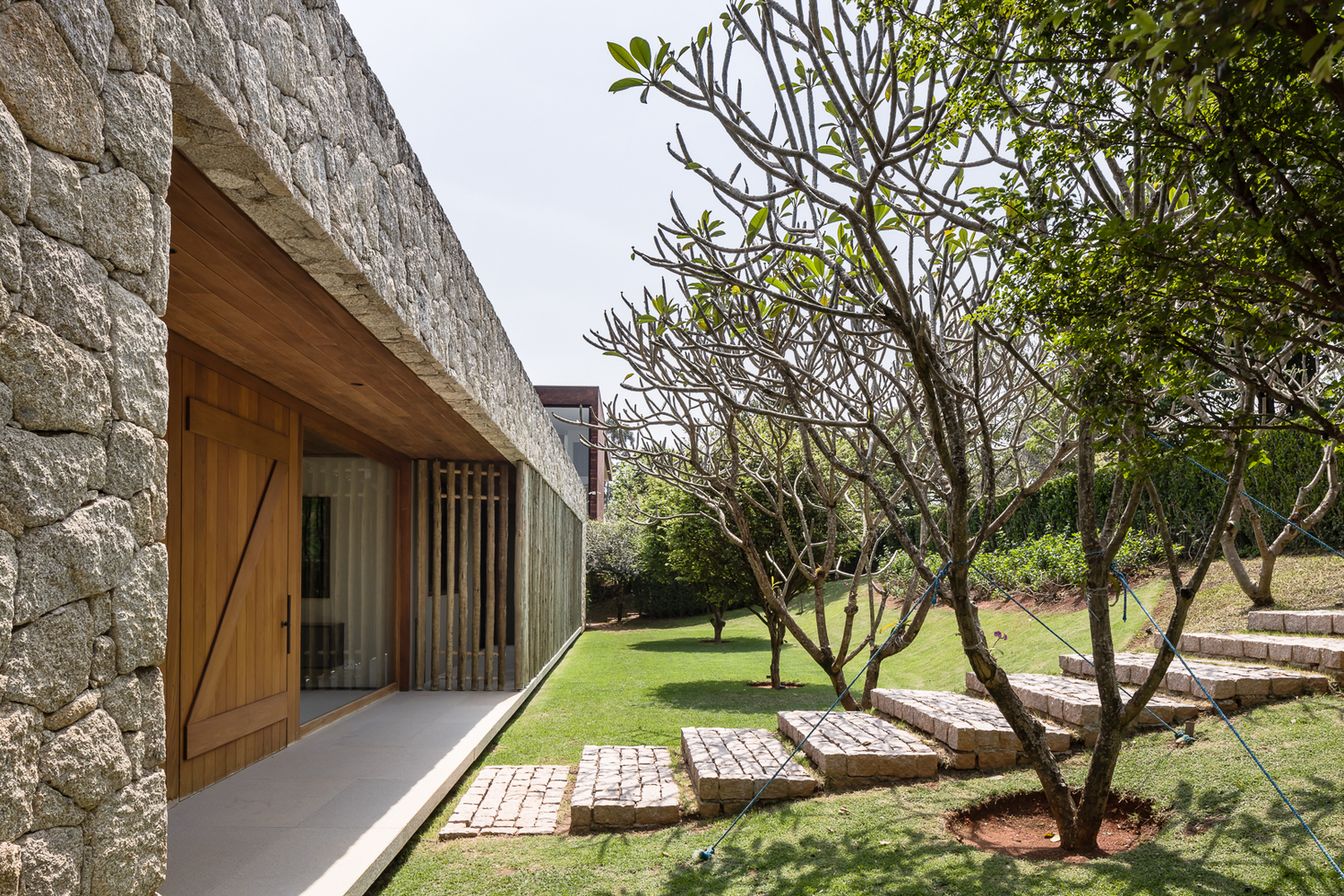 Casa SPTBV / Triplex Arquitetura - Fotografia de Exterior