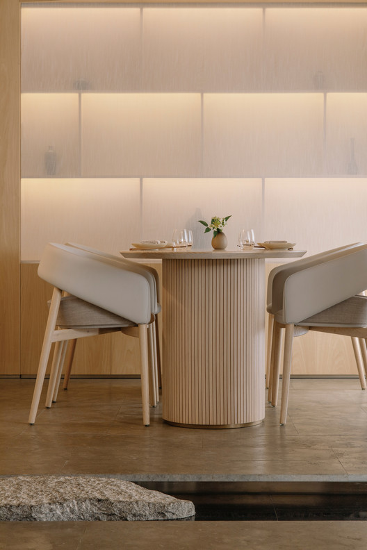 上海建国西路 Restaurant Lunar / Sò Studio - 室内图, 椅子