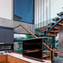 24 JORGELINA TORTORICI CASA Y PH ALEJANDRO PERAL - Y House: Căn Biệt thự hiện đại 2 tầng ấn tượng c&oacute; hồ bơi v&aacute;ch k&iacute;nh si&ecirc;u đẹp