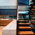 26 JORGELINA TORTORICI CASA Y PH ALEJANDRO PERAL - Y House: Căn Biệt thự hiện đại 2 tầng ấn tượng c&oacute; hồ bơi v&aacute;ch k&iacute;nh si&ecirc;u đẹp