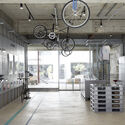 Portable Bike Store / Schemata Architects + Jo Nagasaka - Interior Photography, Retail , Door, Closet