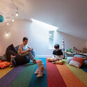 rsaaw berkley house playroom - Cải tạo ng&ocirc;i nh&agrave; 2 tầng xanh đẹp v&agrave; rộng hơn