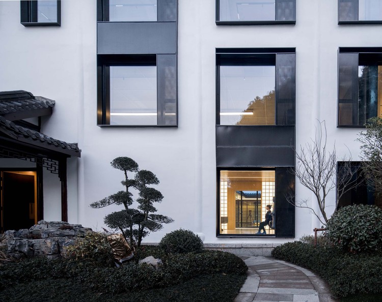 Shaoxing KINCANG Business School / LYCS Architecture - Exterior Photography, Windows, Facade