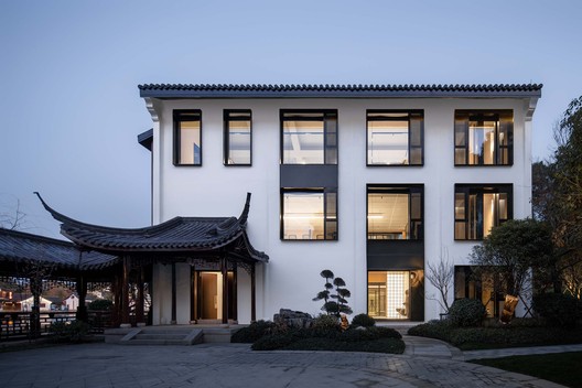 Shaoxing KINCANG Business School / LYCS Architecture - Exterior Photography, Facade