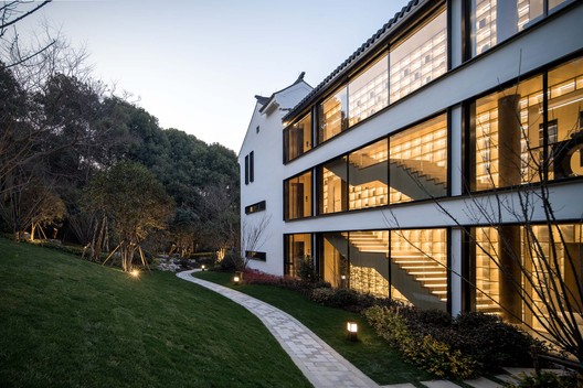 Shaoxing KINCANG Business School / LYCS Architecture - Exterior Photography