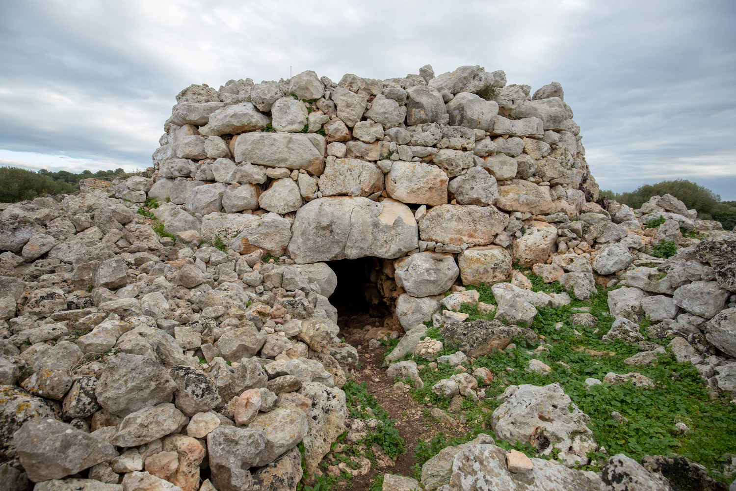 Gallery of Cyclopean Concrete and Its Many Diverse Uses and Applications in Architecture 3