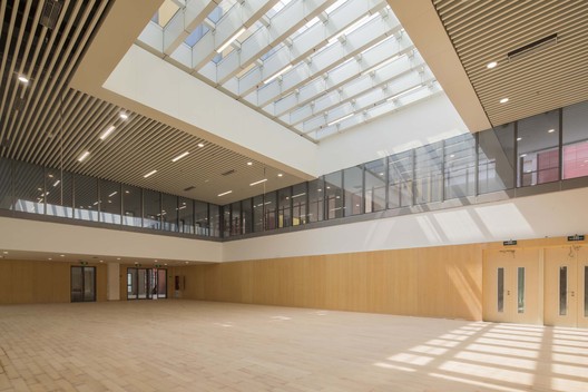 港中大深圳校园学生中心 / 王维仁建筑设计研究室 - 室内图