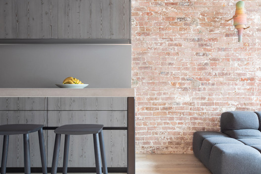 512GW Townhouse / Archi-Tectonics - Interior Photography, Table, Brick, Chair