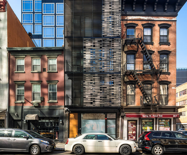 512GW Townhouse / Archi-Tectonics - More Images