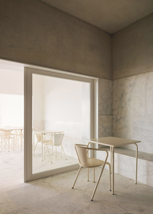 Grândola’s Library and Municipal Archive / Matos Gameiro Arquitectos  + Pedro Domingos Arquitectos - Interior Photography, Chair