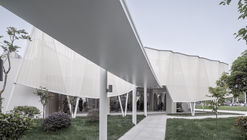 City Living Room / Mur Mur Lab