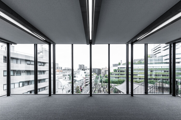 Escalier Kojimachi / ETHNOS - Interior Photography, Glass, Windows