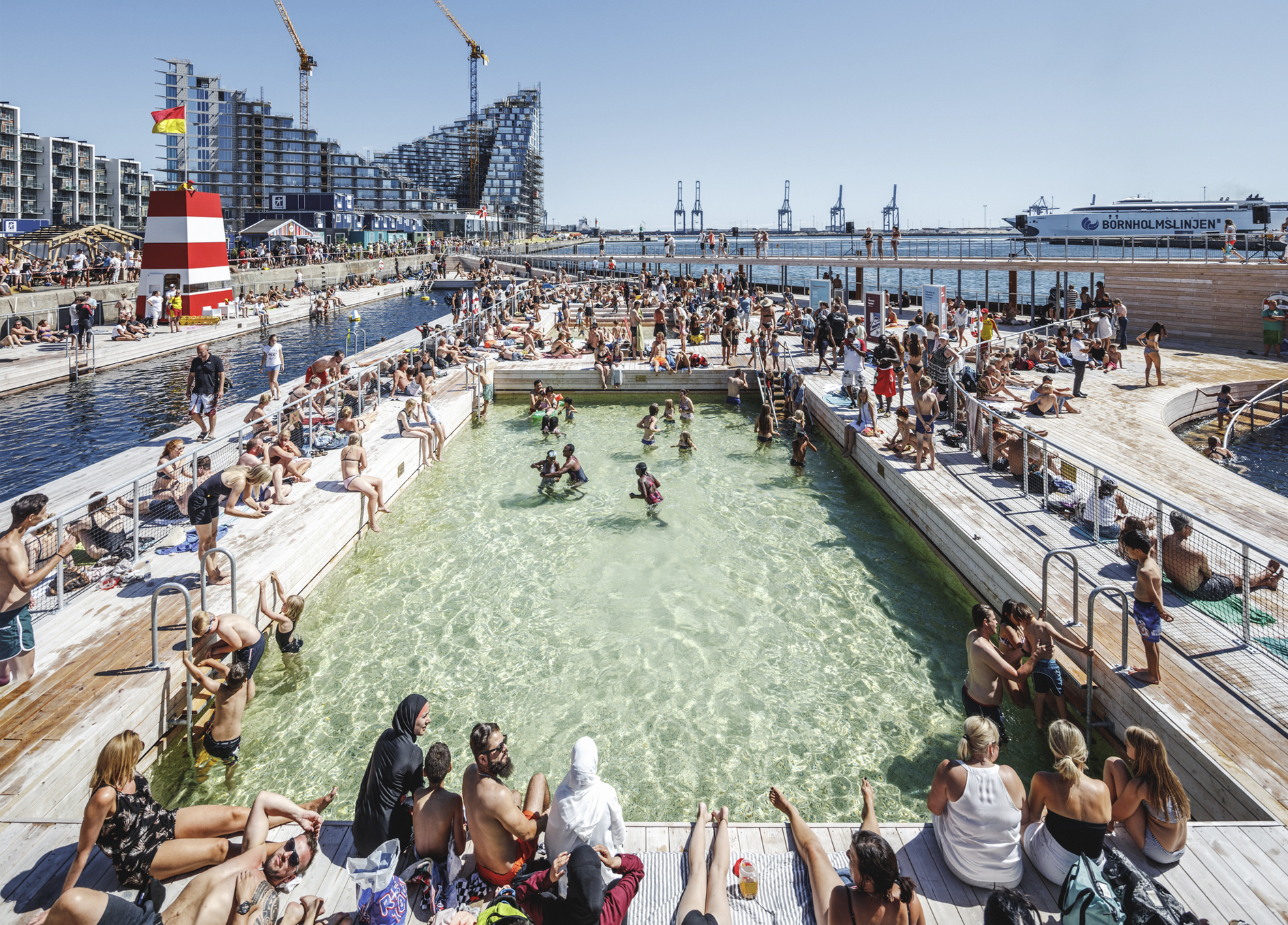 Gallery of Public Waterfront Pools : 10 Aquatics Facilities Bordering ...