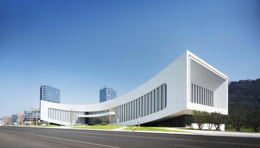 Museu de Ciência e Tecnologia de Yibin / TJAD - Fotografia de Exterior