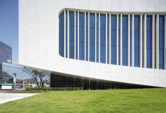 Museu de Ciência e Tecnologia de Yibin / TJAD - Fotografia de Exterior, Fachada