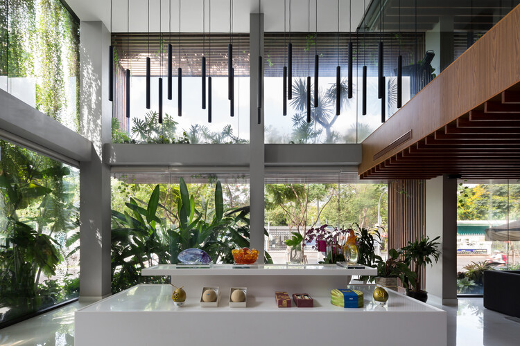 Tony Fruit Office / TAA DESIGN - Interior Photography, Kitchen, Windows, Facade, Beam