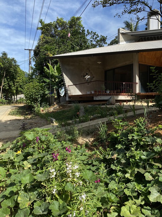 Tup House / Cuong.buildingworkshop - Exterior Photography, Windows, Garden