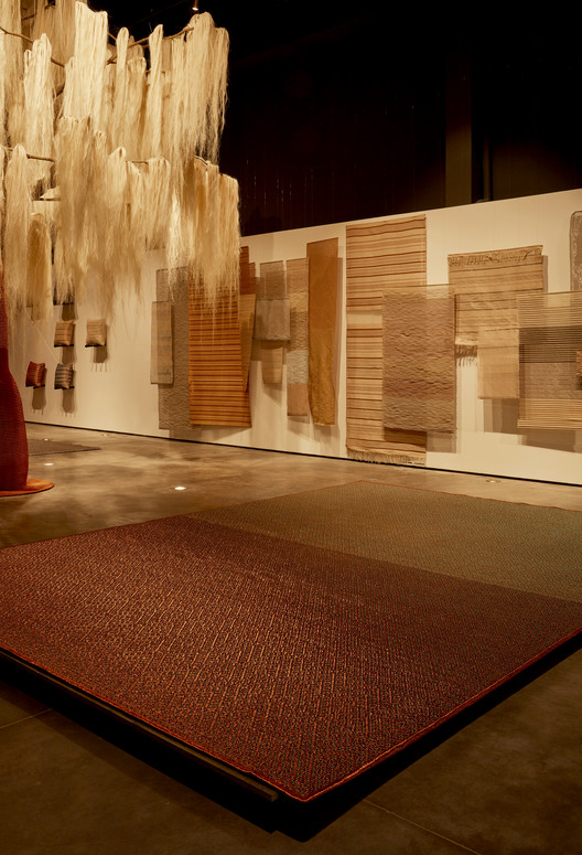 Verdi: Showcasing Colombian Craftsmanship and Textile Tradition Verdi: Showcasing Colombian Craftsmanship and Textile Tradition - Image 25 of 29