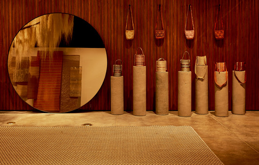 Verdi: Showcasing Colombian Craftsmanship and Textile Tradition Verdi: Showcasing Colombian Craftsmanship and Textile Tradition - Image 24 of 29