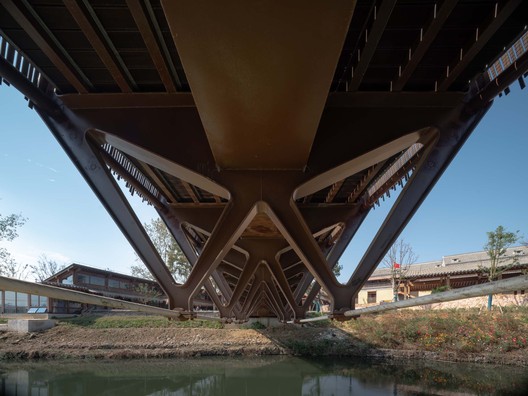 Lixiang Village Public Space / AESEU Architectural Technology and Art studio Lixiang Village Public Space / AESEU Architectural Technology and Art studio - Interior Photography, Beam
