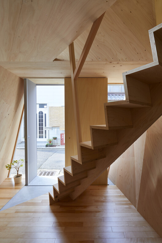 24mm Plywood House / Alphaville Architects - Interior Photography, Beam