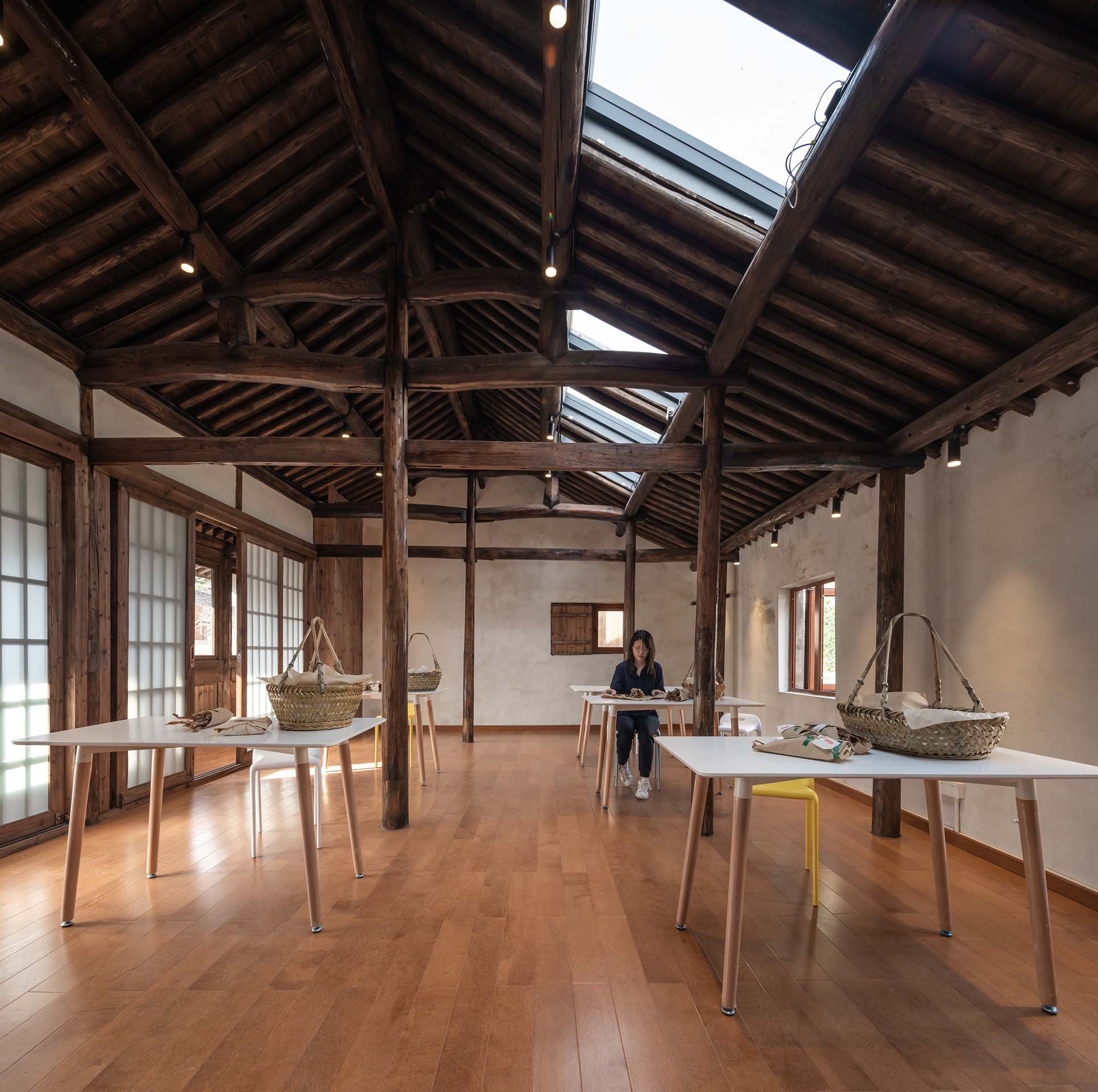 Gallery of Paper Museum in Dongshan Village / THUPDI Department of