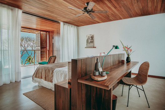 Resende Villas and Barracuda Beach Hotel & Villas / UDesign Projetos e Consultoria + Cavani Arquitetos - Interior Photography, Bedroom