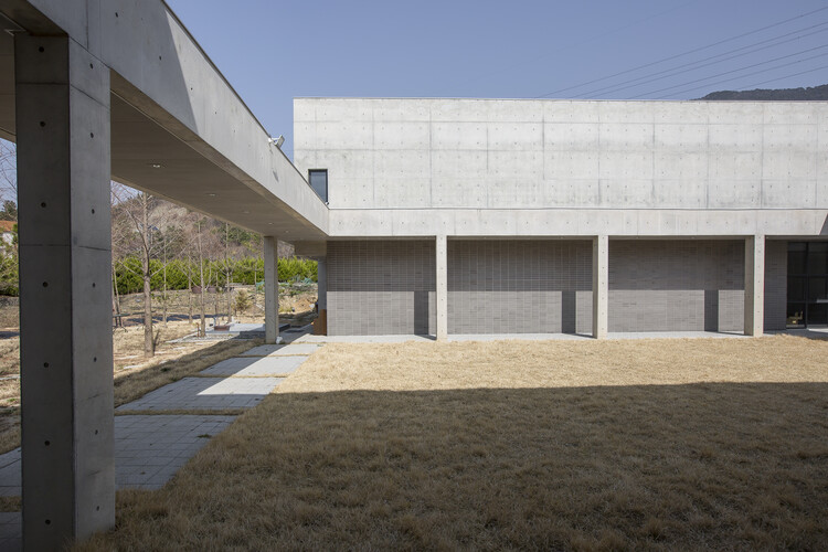 韩国保宁教堂，清水混凝土之诗 / Oh Jongsang - 建筑图, 表皮