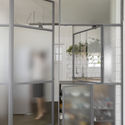 Transparência e translucidez: vidro e seus diferentes níveis de privacidade em projetos de interiores - Image 4 of 4