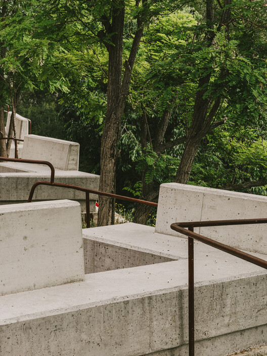 Promenade en Les Coves de Vinromà / Bona fide taller - Fotografía exterior, Escaleras