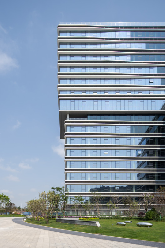 珠海蓝湾智岛总部基地中心（二期）/ 10 Design - 建筑图