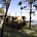 Casas de Brasil: 13 viviendas en Serra da Mantiqueira que aprovechan el clima y el paisaje - Image 1 of 4