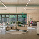 Escuela New Shoots ECEC / Copeland Associates Architects - Fotografía interior, Interiores Educativos, Sillas