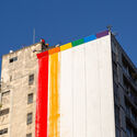 Estudio Guto Requena e Facebook criam mural urbano para celebrar orgulho LGBTQIA+  - Image 4 of 4