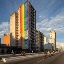 Estudio Guto Requena e Facebook criam mural urbano para celebrar orgulho LGBTQIA+  - Image 2 of 4