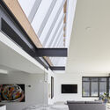 152442 - GER / Residence / Ply Architecture: Nh&agrave; kết cấu khung th&eacute;p tho&aacute;ng m&aacute;t hiện đại