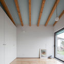 大屋檐民居下的空间二元性 / fala - 室内图, 独立住宅, 梁