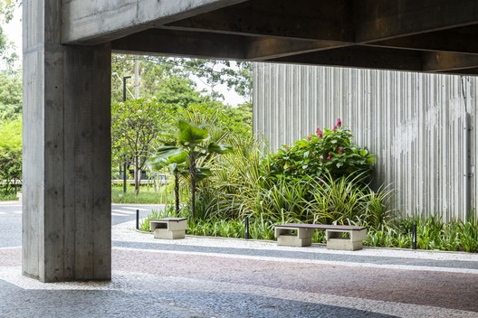 Renovação do Térreo do Condomínio São Luiz / Perkins&Will - Fotografia de Interiores