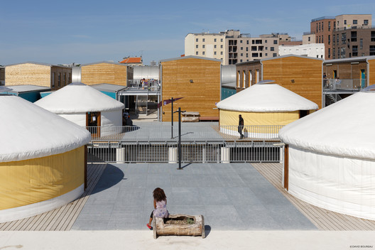 Shelter Architecture: The Subjective Aspects of Migrant and Refugee Settlement Projects Shelter Architecture: The Subjective Aspects of Migrant and Refugee Settlement Projects - Image 32 of 36
