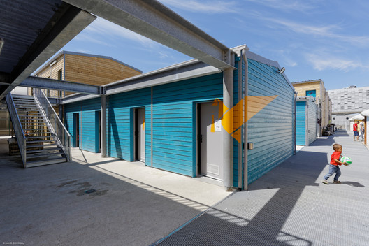 Shelter Architecture: The Subjective Aspects of Migrant and Refugee Settlement Projects Shelter Architecture: The Subjective Aspects of Migrant and Refugee Settlement Projects - Image 28 of 36