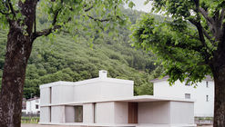 Zanini Porta House / Inches Geleta Architetti